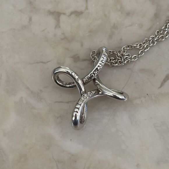 Tiffany & Co. Elsa Peretti Infinity Cross Small Sterling Silver - Picture 5 of 10